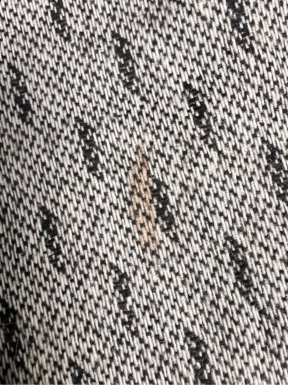 Grey patterned poncho - Picture 8 of 14